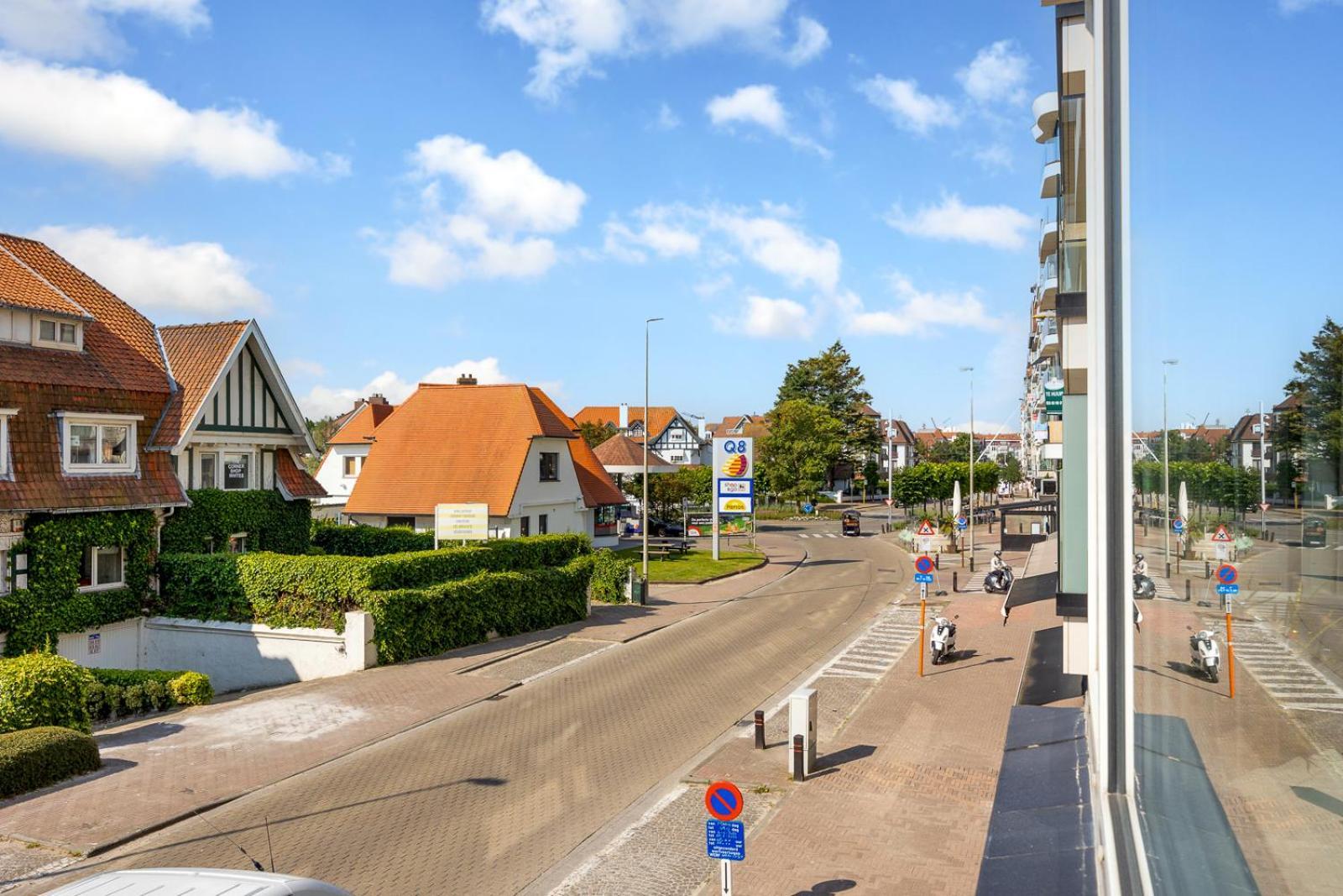 Het Zoute - Parkeerplaats - Wifi - Comfort - Uitzonderlijke Locatie - Ideaal Voor Stellen En Gezinnen